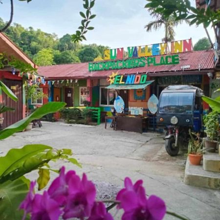 Paradise Budget Palawan Hostel El Nido Bagian luar foto