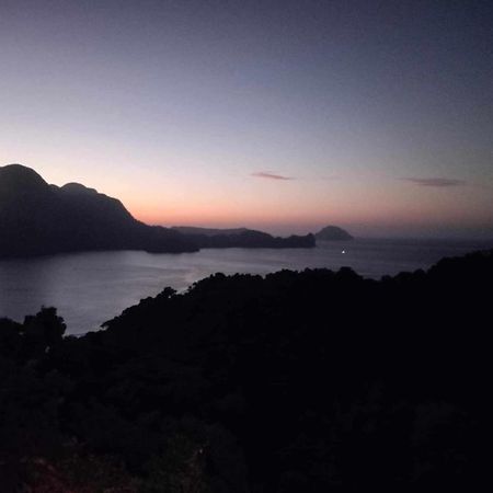 Paradise Budget Palawan Hostel El Nido Bagian luar foto
