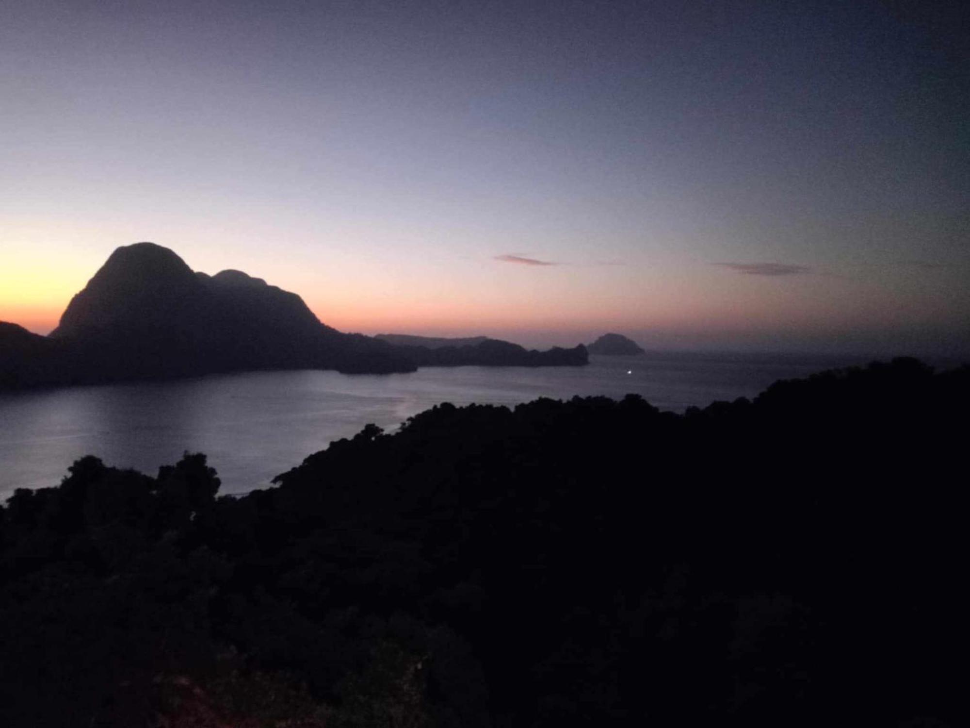 Paradise Budget Palawan Hostel El Nido Bagian luar foto